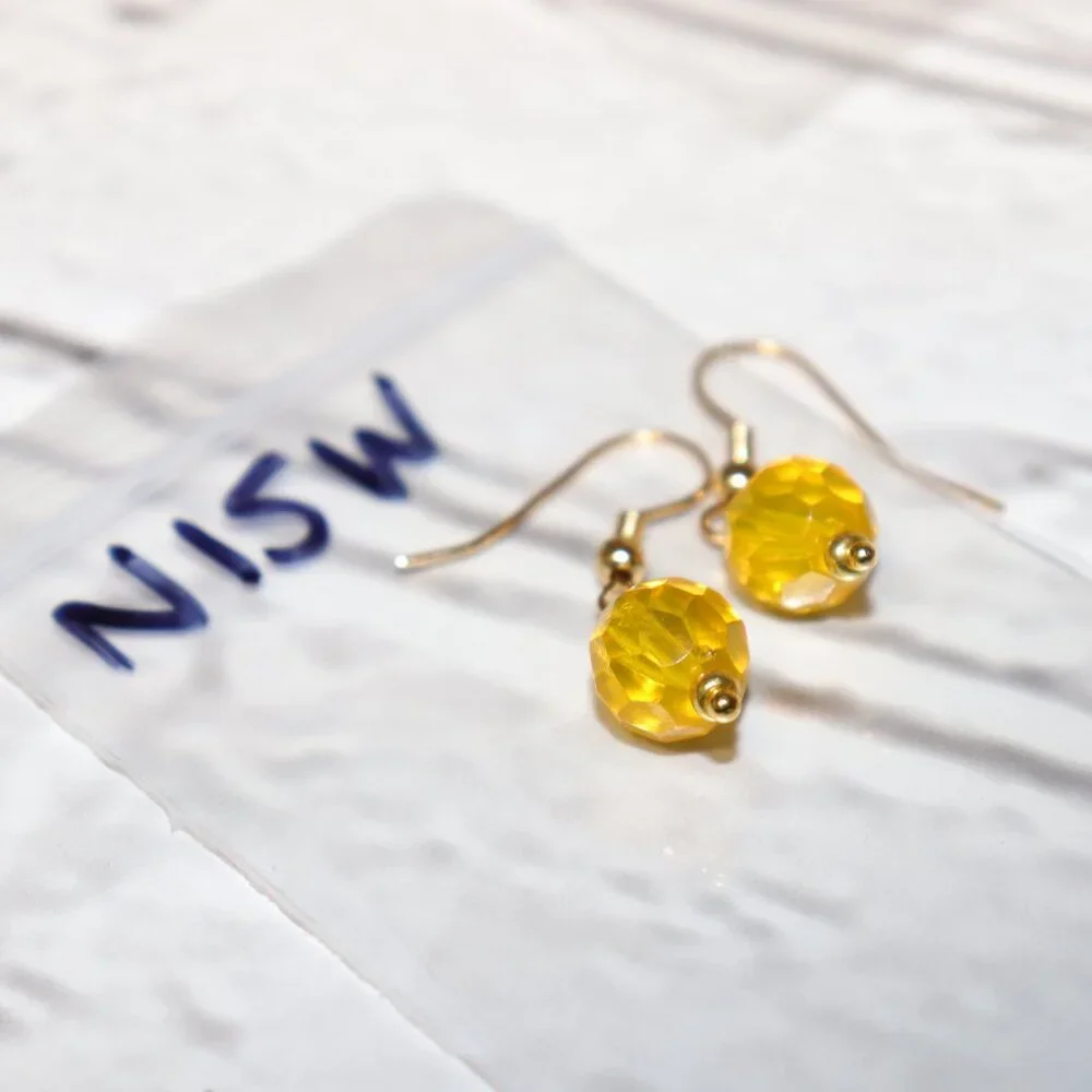 Vintagejelyfish 💛 nwot